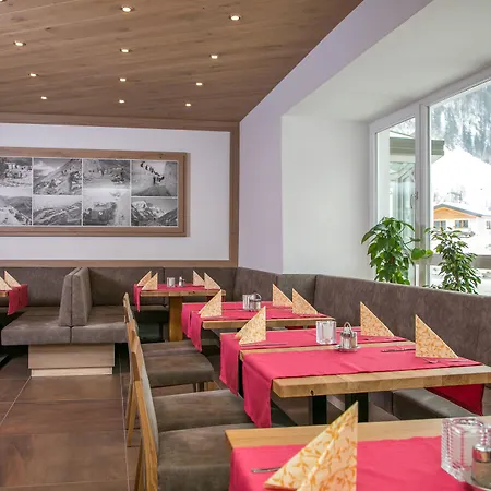 Hotell Hotel-restaurant Lampenhaeusl Fusch an der Grossglocknerstrasse