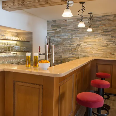 Otel Hotel-restaurant Lampenhaeusl