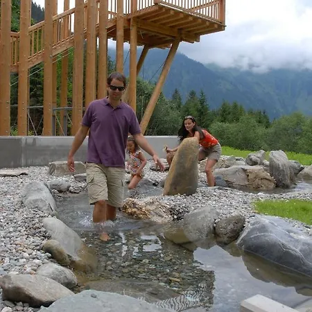 兰派霍索酒店兼餐厅