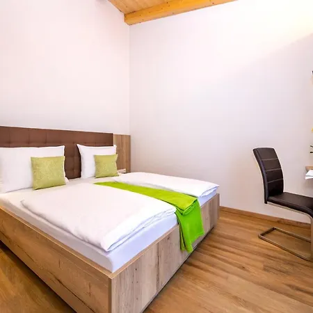 Hotell Hotel-restaurant Lampenhaeusl Fusch an der Grossglocknerstrasse