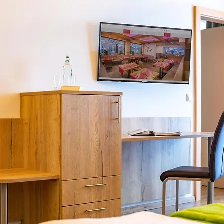 Hotell Hotel-restaurant Lampenhaeusl