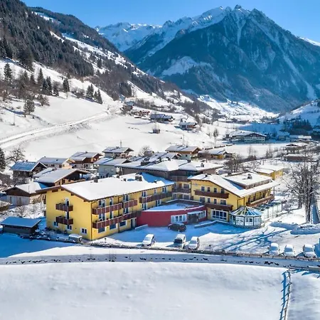 兰派霍索酒店兼餐厅 酒店 3*