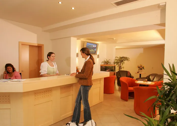 Hotel-restaurant Lampenhaeusl 3*