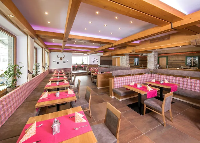 Ξενοδοχείο Hotel-restaurant Lampenhaeusl 3*